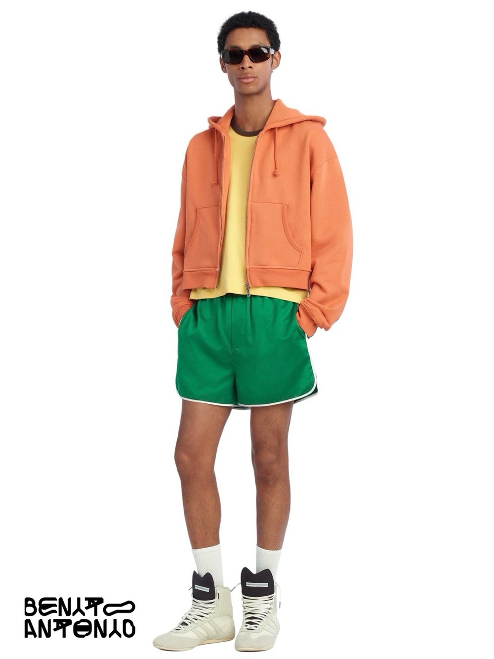 BENITO ANTONIO ZARA GREEN SATIN SHORTS WITH CONTRAST WHITE TRIM